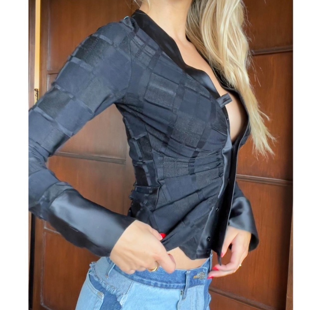 Alexis Ren Italian Vintage Knit Long Sleeve Top in Black